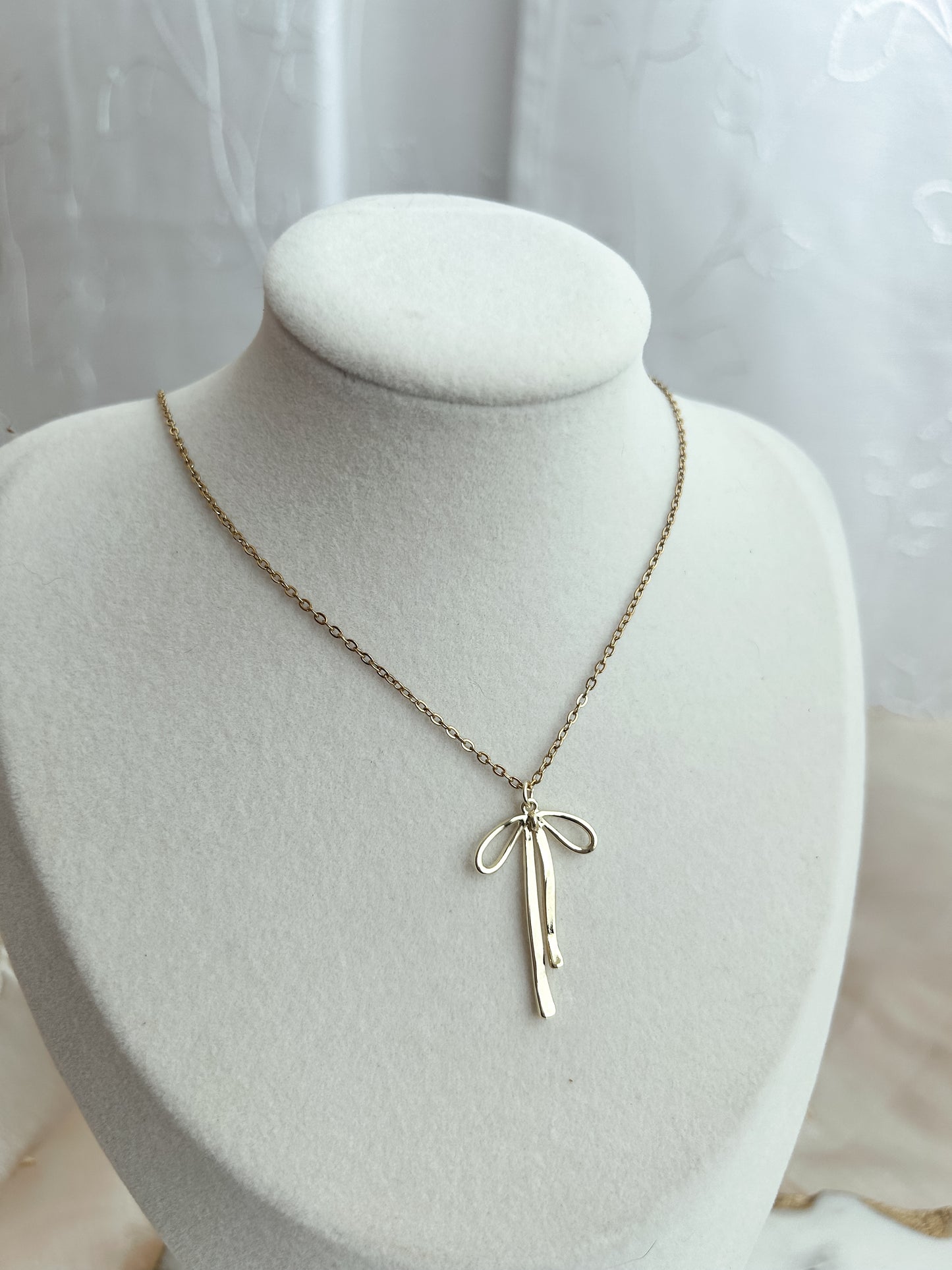 Ties of Love- Gold chain