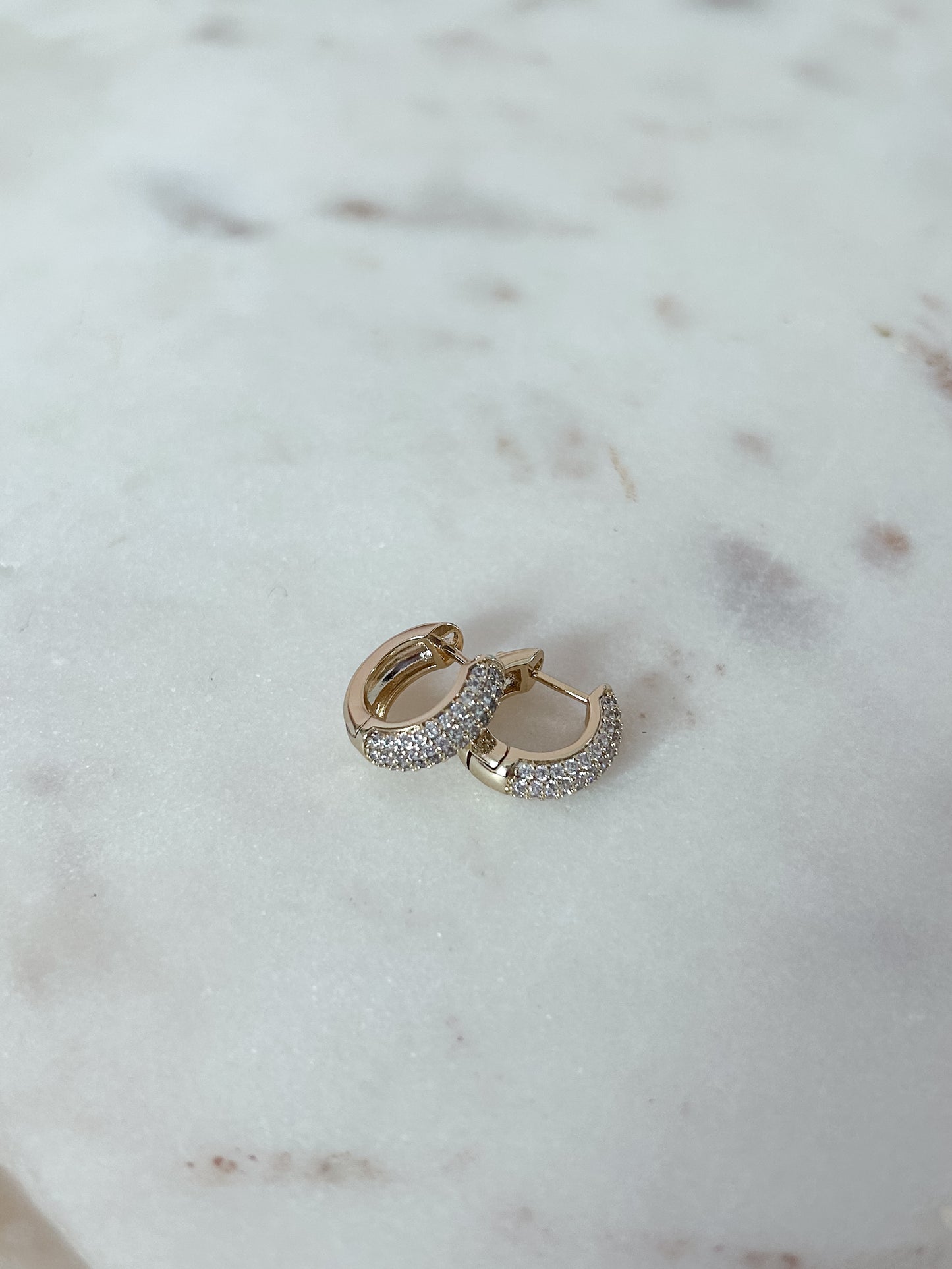 Grace and glow Huggies