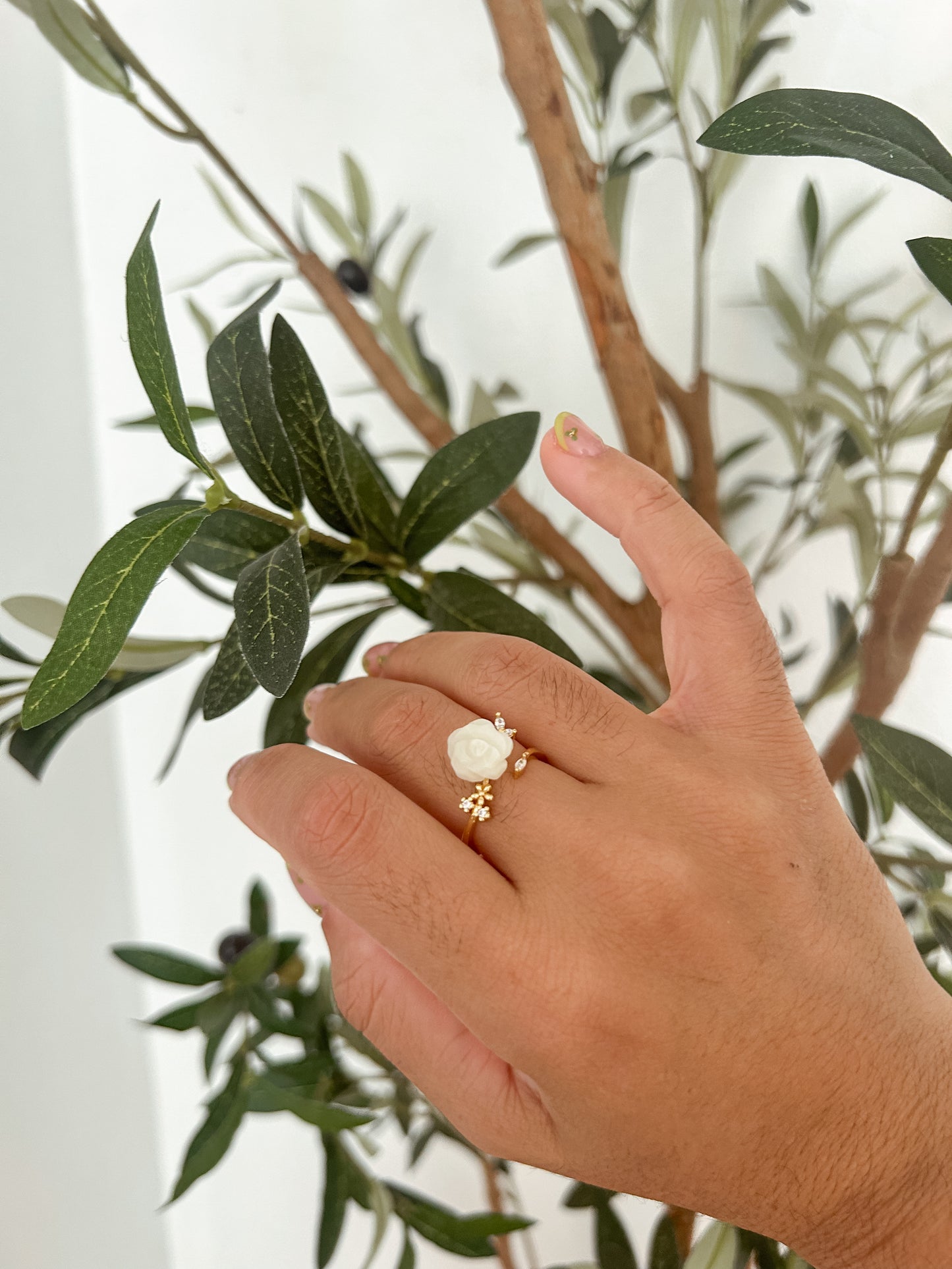 Flower in the garden (adjustable ring)